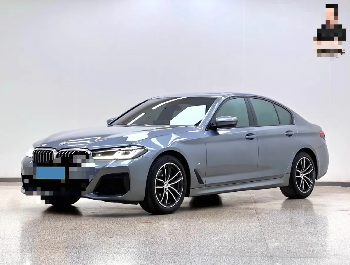 2022 BMW 5 Series 2.0T 184HP L4 8AT
