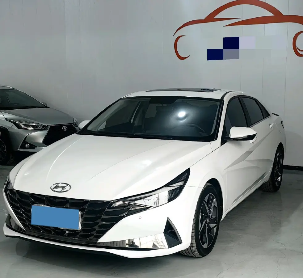 2022 Hyundai Elantra 1.5L 115HP L4 CVT