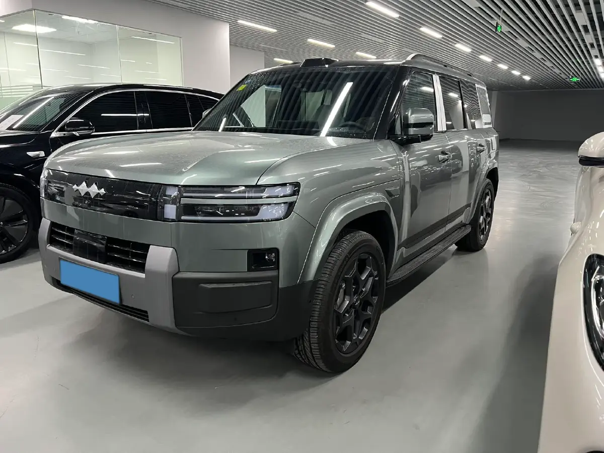 2025 FangChengBao Tai 7 1.5T 156HP L4 E-CVT PHEV