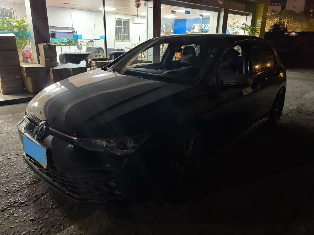 2021 Volkswagen GolfGTI 2.0T 220HP L4 7DCT