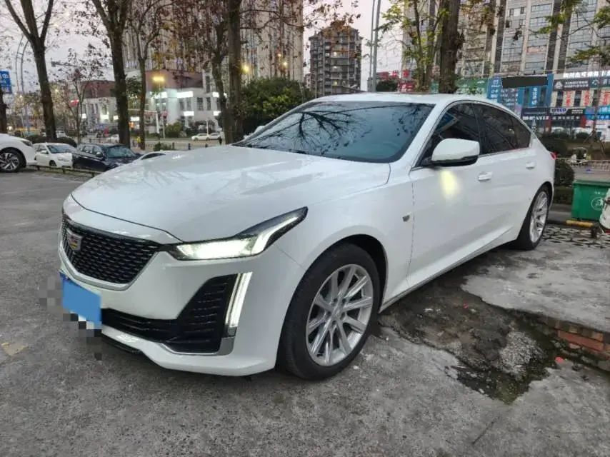 2020 Cadillac CT5 2.0T 237HP L4 10AT