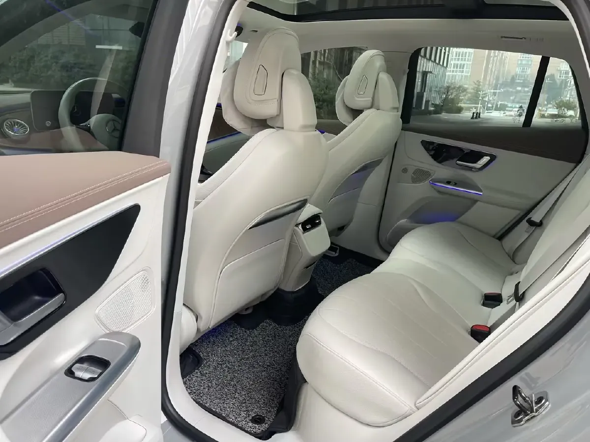 2023 Mercedes-Benz EQE SUV BEV 96.1KWH,autocango,china used car exporter,china ev exporter,chinese used car exporter,chinese used ev exporter