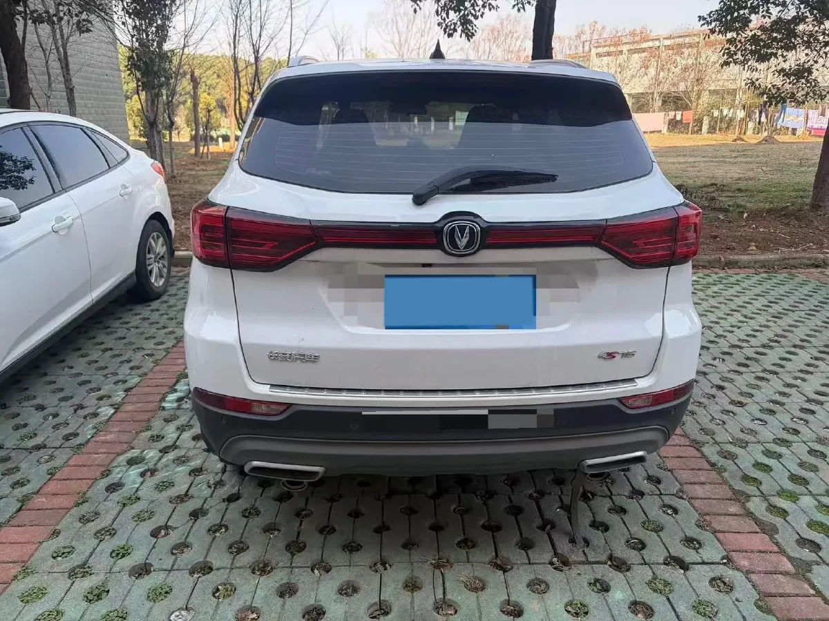 2024 ChangAn CS75 1.5T 188HP L4 7DCT,autocango,china used car exporter,china ev exporter,chinese used car exporter,chinese used ev exporter