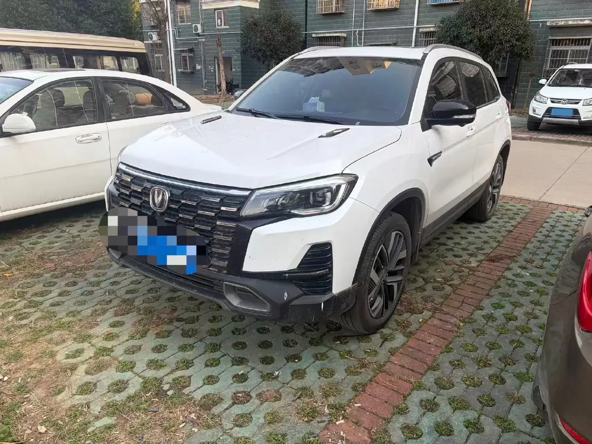 2024 ChangAn CS75 1.5T 188HP L4 7DCT,autocango,china used car exporter,china ev exporter,chinese used car exporter,chinese used ev exporter