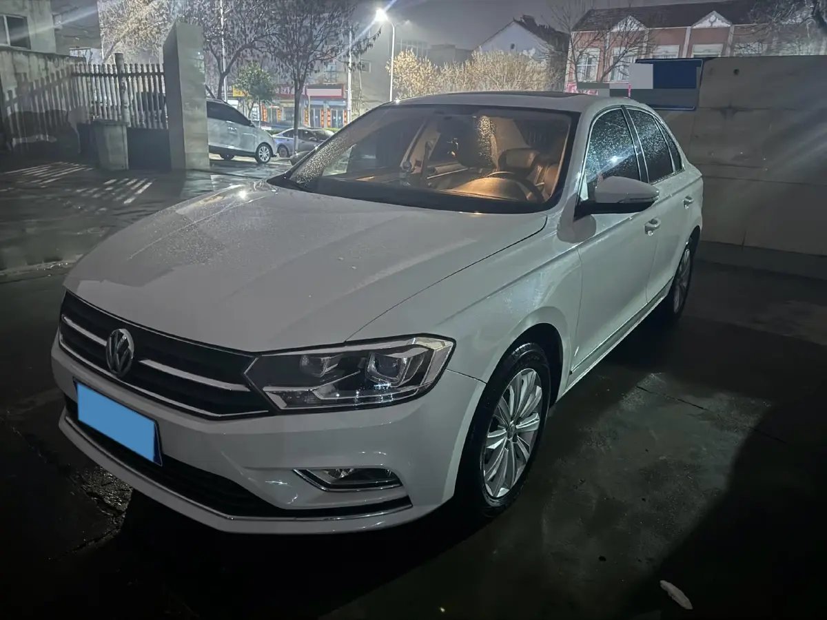 2018 Volkswagen Bora 1.5L 110HP L4 6AT