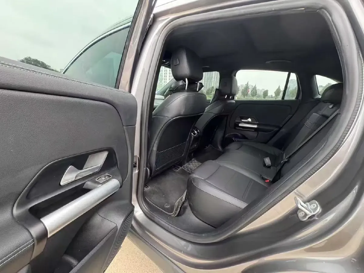 2023 Mercedes-Benz EQA Class BEV 73.5KWH,autocango,china used car exporter,china ev exporter,chinese used car exporter,chinese used ev exporter