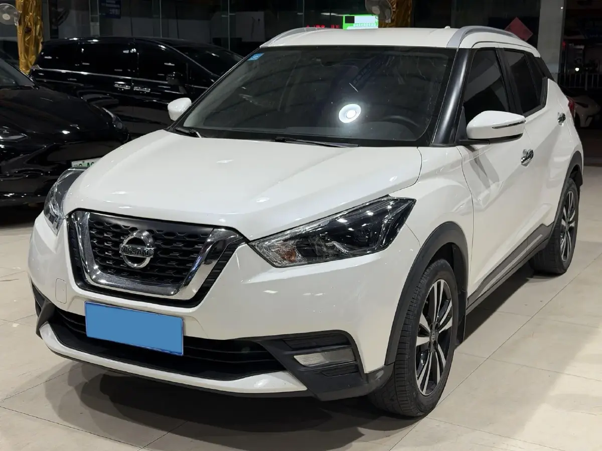 2020 Nissan Kicks 1.5L 124HP L4 CVT