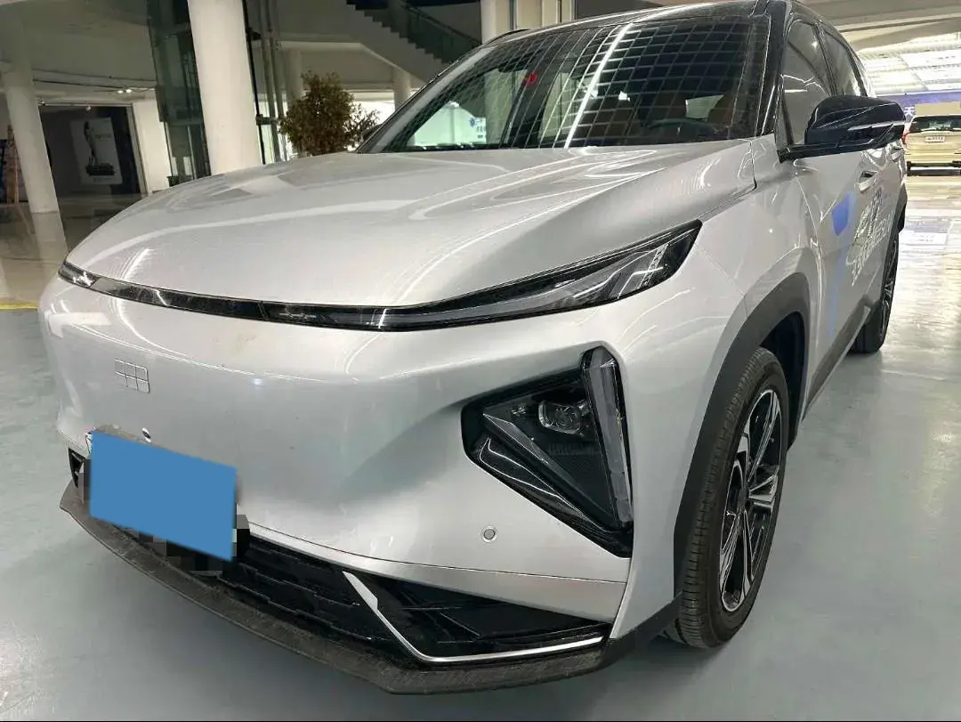 2025 Geely Galaxy L7 1.5L 112HP L4 1DHT PHEV 18.4KWH