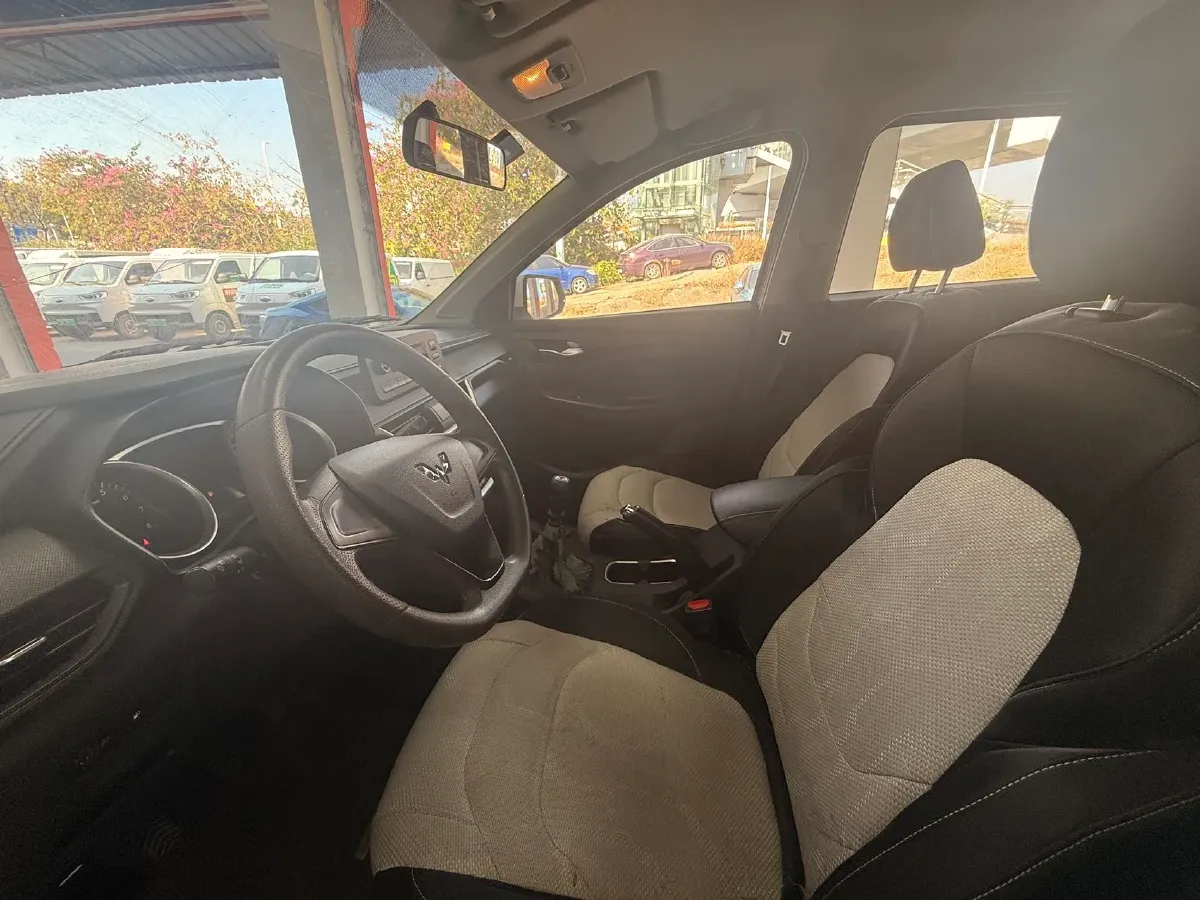 2019 JinBei JinDian 2.2L 116HP L4 5MT,autocango,china used car exporter,china ev exporter,chinese used car exporter,chinese used ev exporter