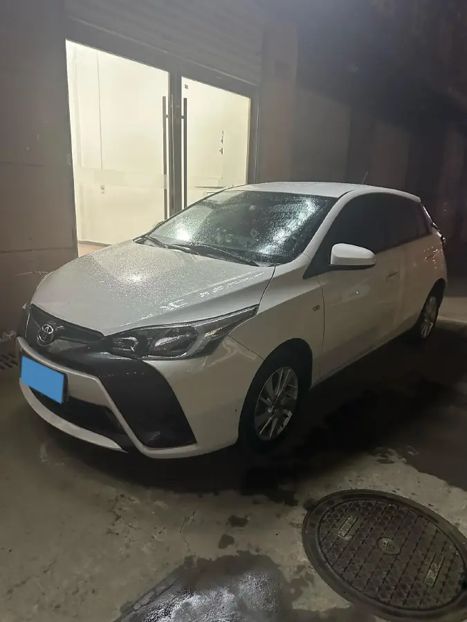 2019 Toyota Yaris L 1.5L 110HP L4 CVT