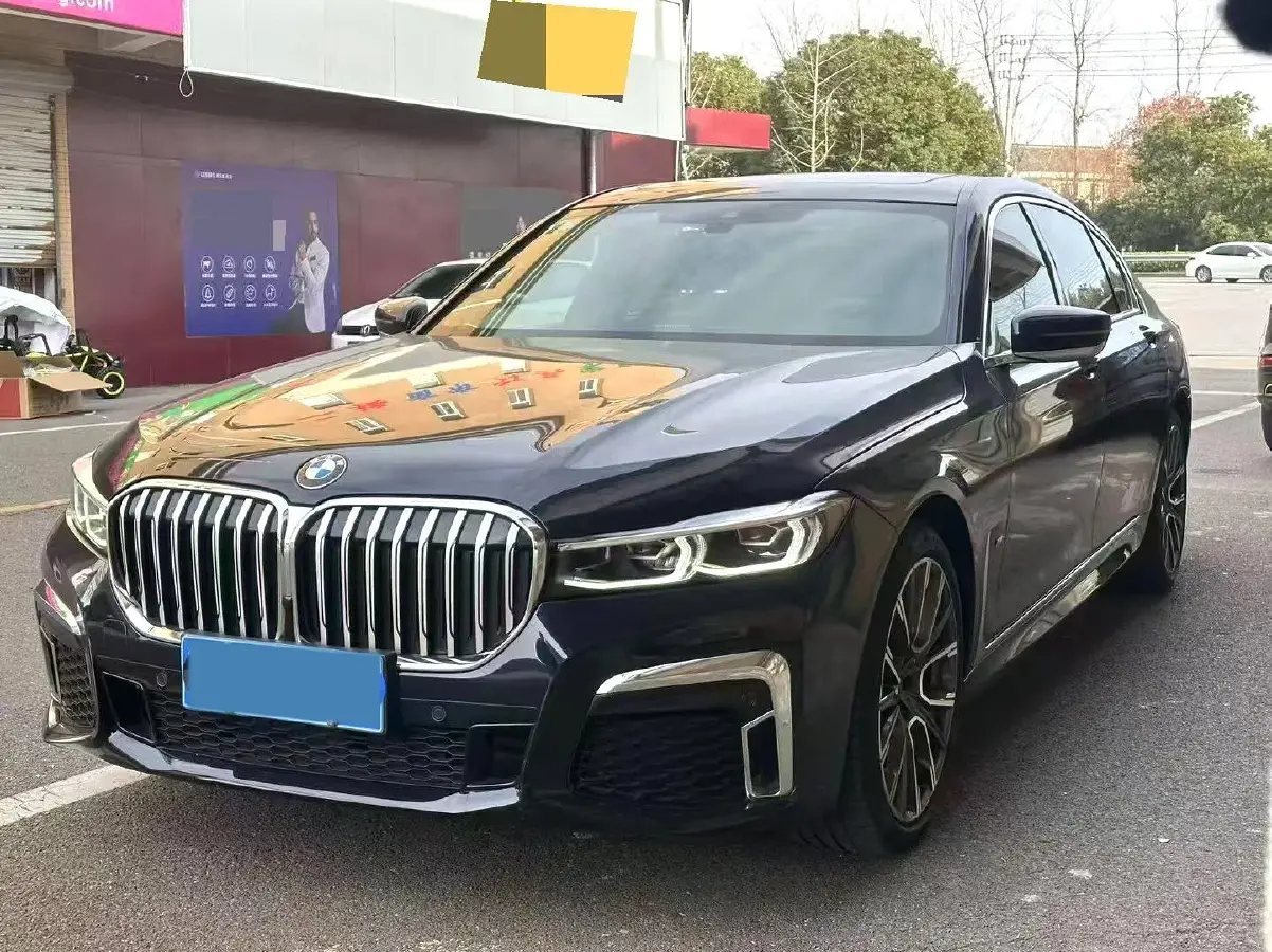 2021 BMW 7 Series 3.0T 340HP L6 8AT