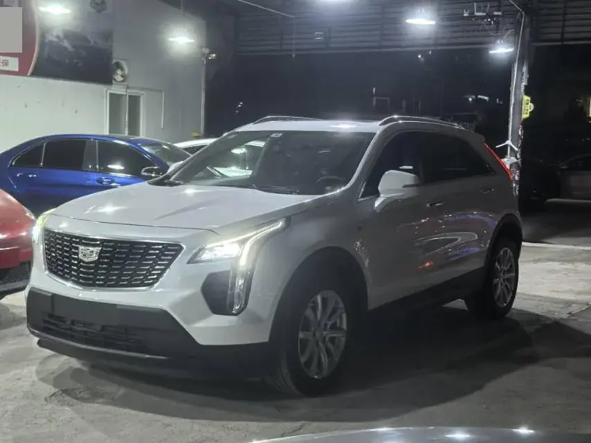2022 Cadillac XT4 2.0T 237HP L4 9AT
