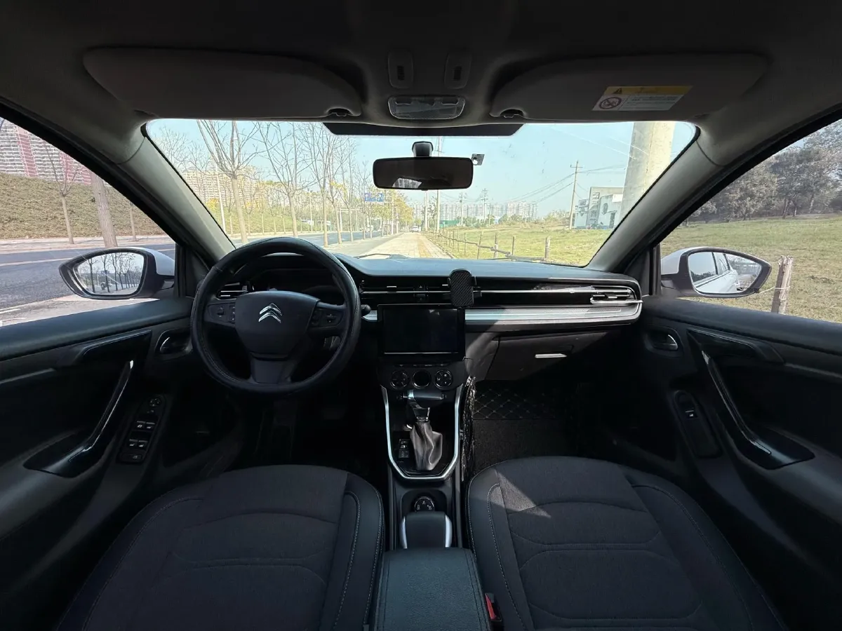 2021 Citroen C3-XR 1.2T 116HP L3 6DCT,autocango,china used car exporter,china ev exporter,chinese used car exporter,chinese used ev exporter