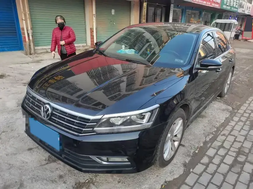 2017 Volkswagen Passat 1.8T 180HP L4 7DCT