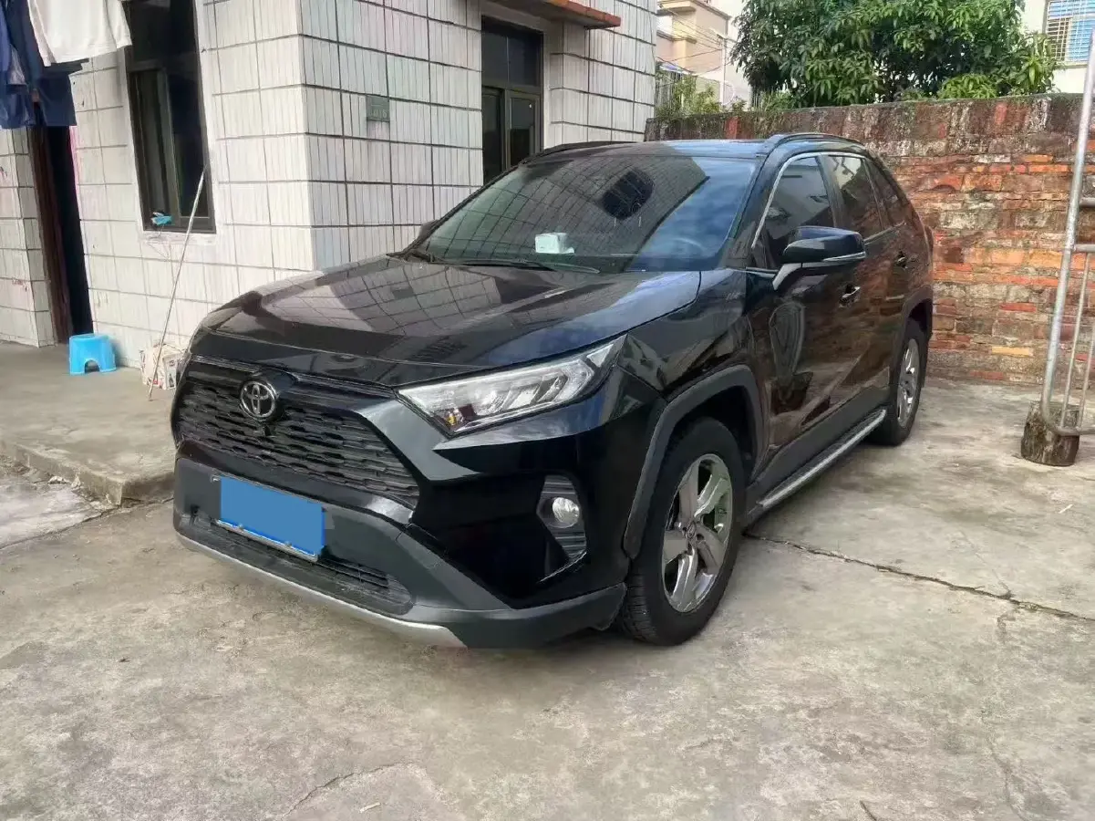 2021 Toyota RAV4 2.0L 171HP L4 CVT