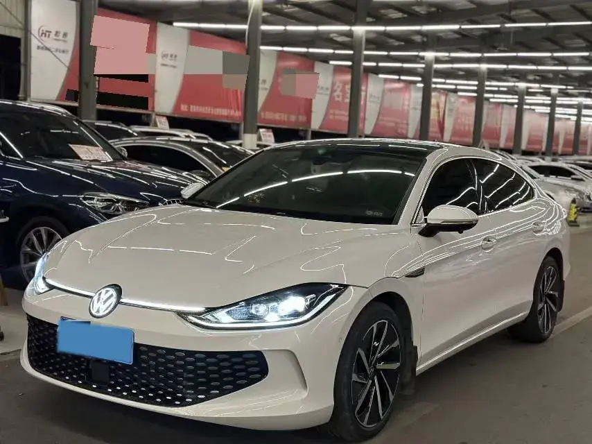 2022 Skoda Superb 2.0T 186HP L4 7DCT