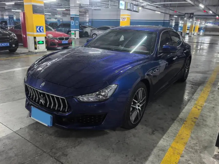 2019 Maserati Ghibli 3.0T 350HP V6 8AT