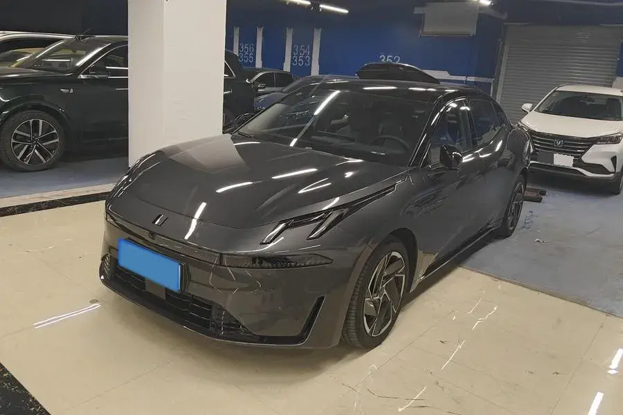 2024 LYNK&CO 07 EM-P 1.5T 163HP L4 3DHT PHEV 18.99KWH