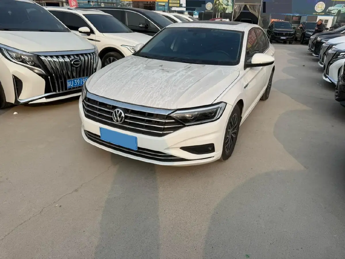 2021 Volkswagen Sagitar 1.4T 150HP L4 7DCT