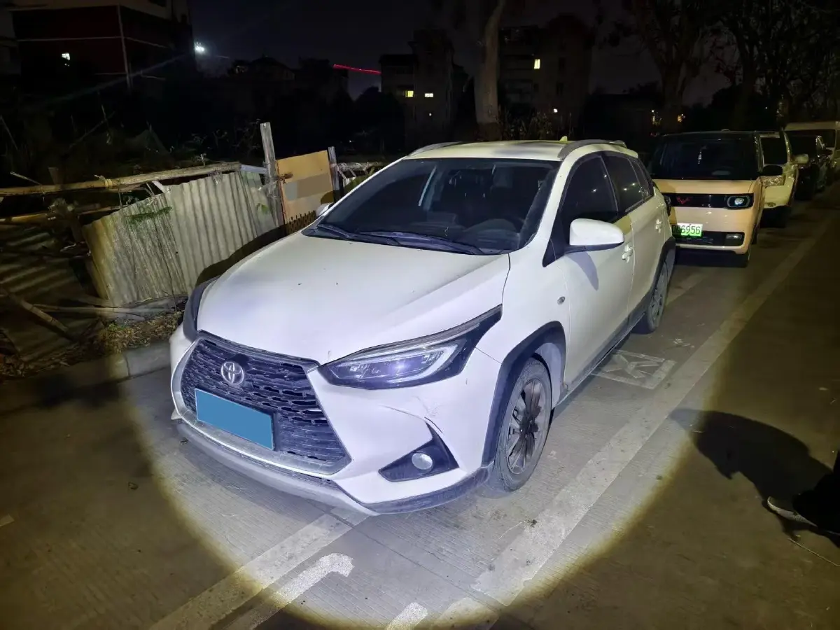 2020 Toyota Yaris L 1.5L 110HP L4 CVT