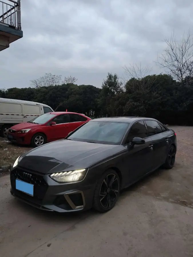 2024 Audi A4L 2.0T 190HP L4 7DCT