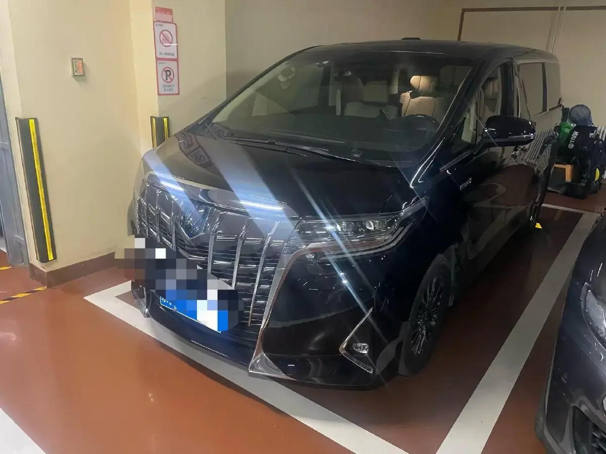 2020 Toyota Alphard 2.5L 117HP L4 E-CVT Hybrid