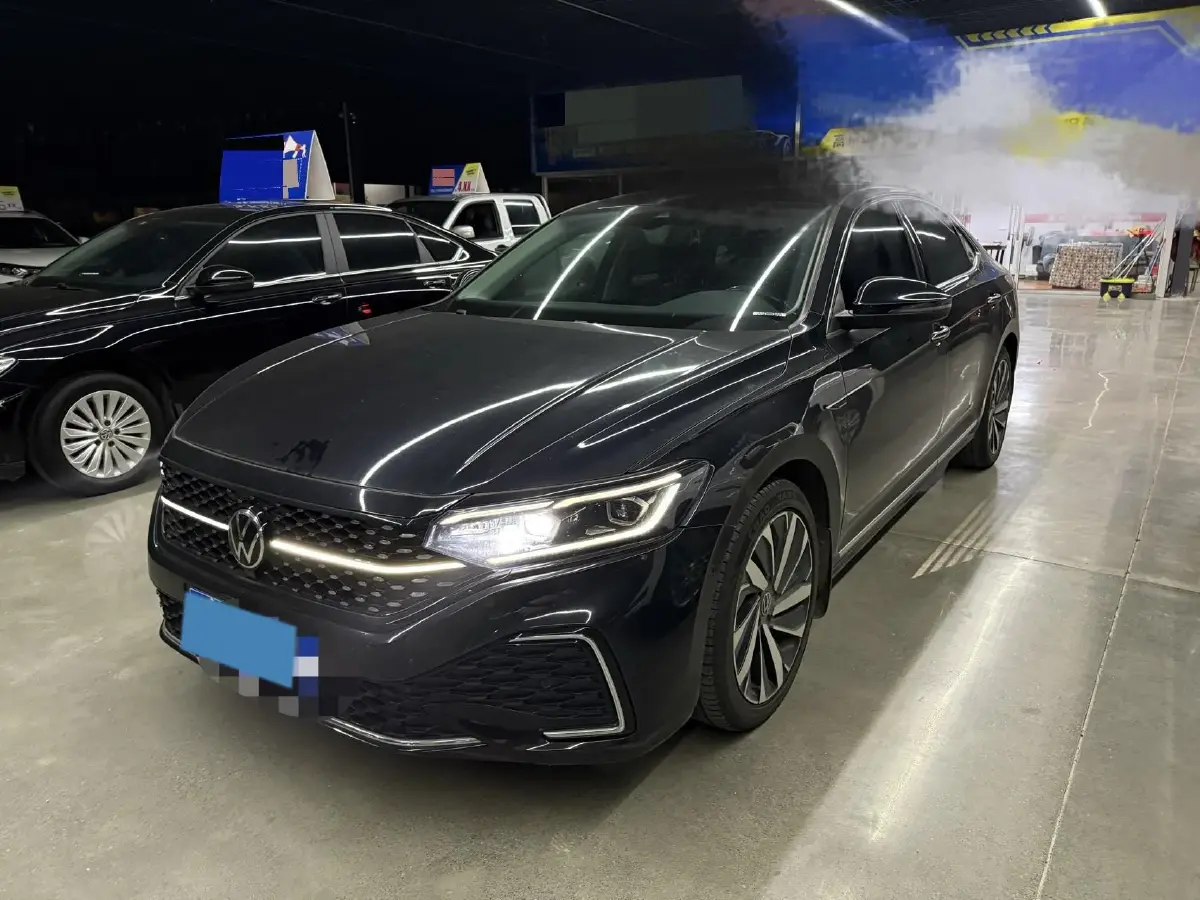 2022 Xpeng P7 BEV 60.2KWH