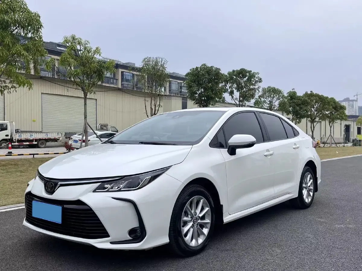 2021 Toyota Corolla 1.2T 116HP L4 CVT