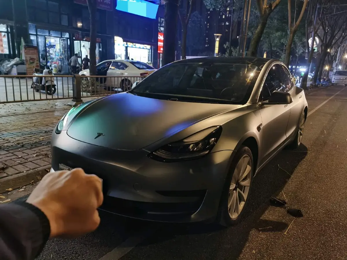 2020 Tesla Model 3 BEV 52KWH