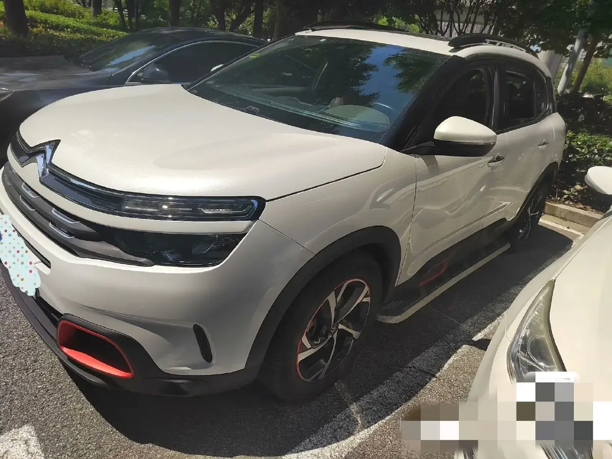 2017 Citroen C5 Aircross 1.6T 167HP L4 6AT