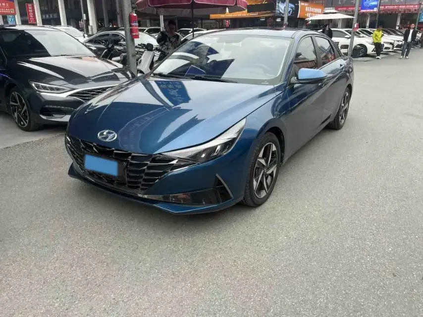 2021 Hyundai Elantra 1.5L 115HP L4 CVT