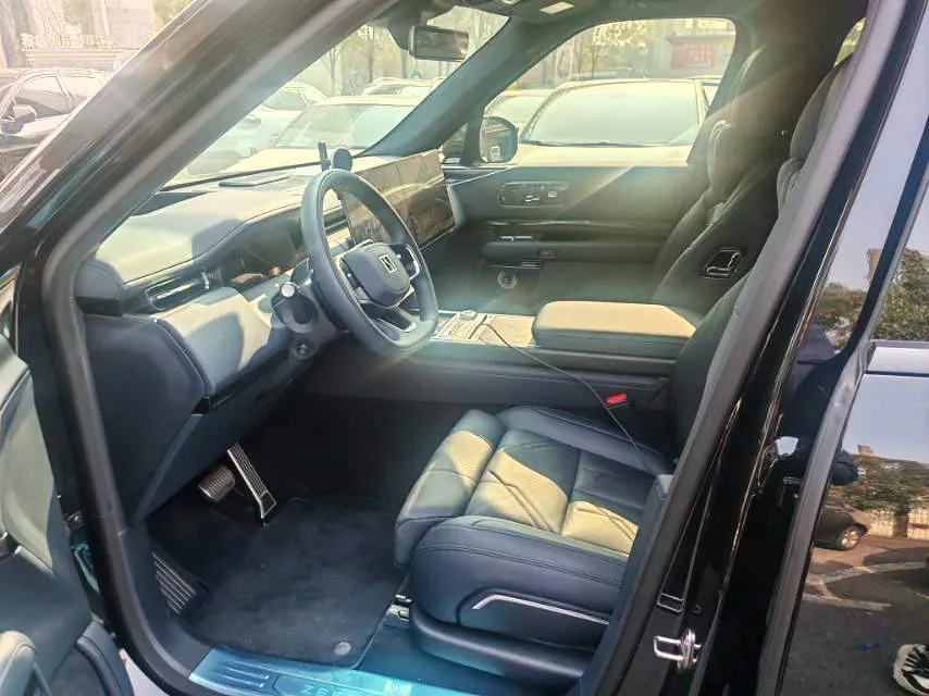 2025 Zeekr 9X 2.0T 279HP L4 1DHT PHEV,autocango,china used car exporter,china ev exporter,chinese used car exporter,chinese used ev exporter