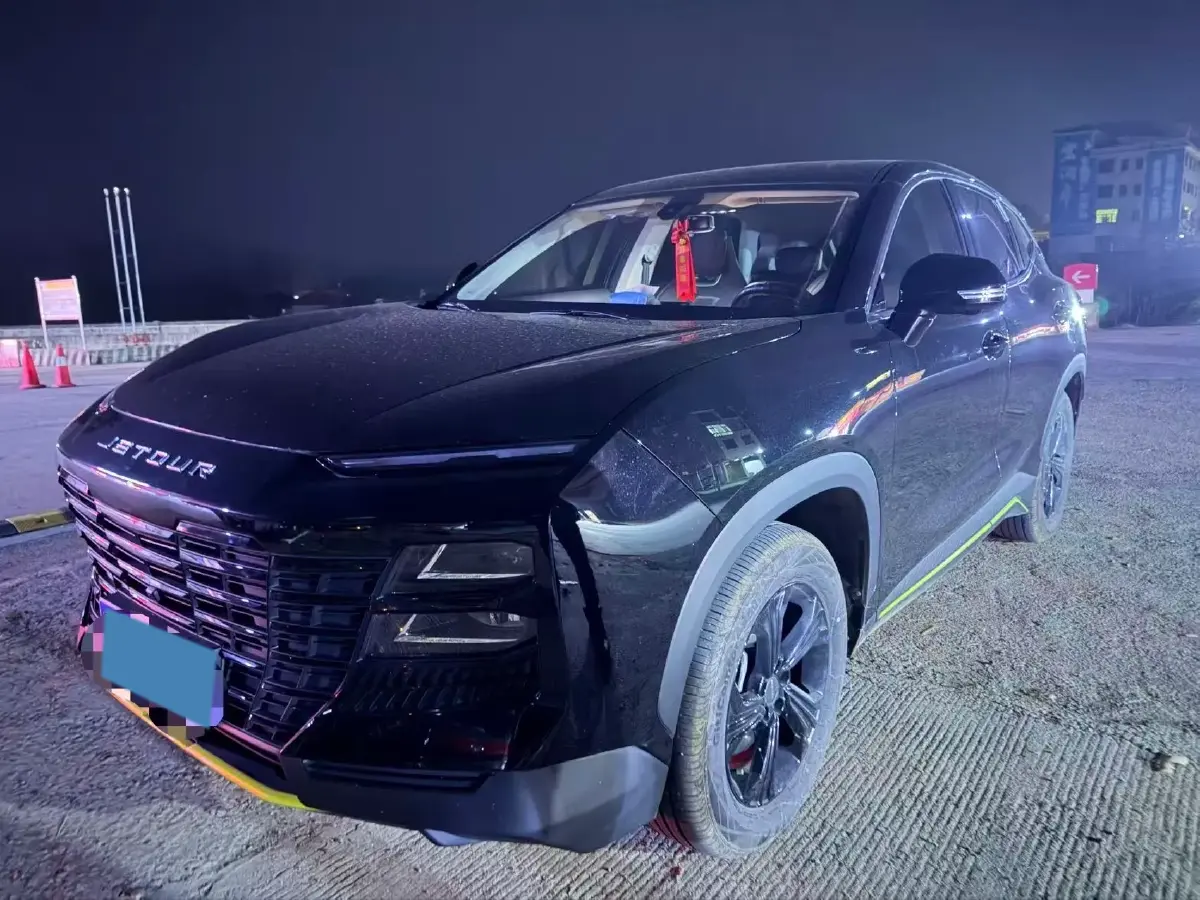 2024 Jetour DASHING 1.5T 156HP L4 6DCT