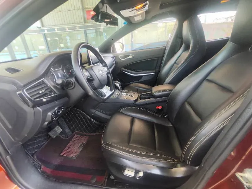 2018 Landwind XiaoYao 1.5T 163HP L4 CVT,autocango,china used car exporter,china ev exporter,chinese used car exporter,chinese used ev exporter