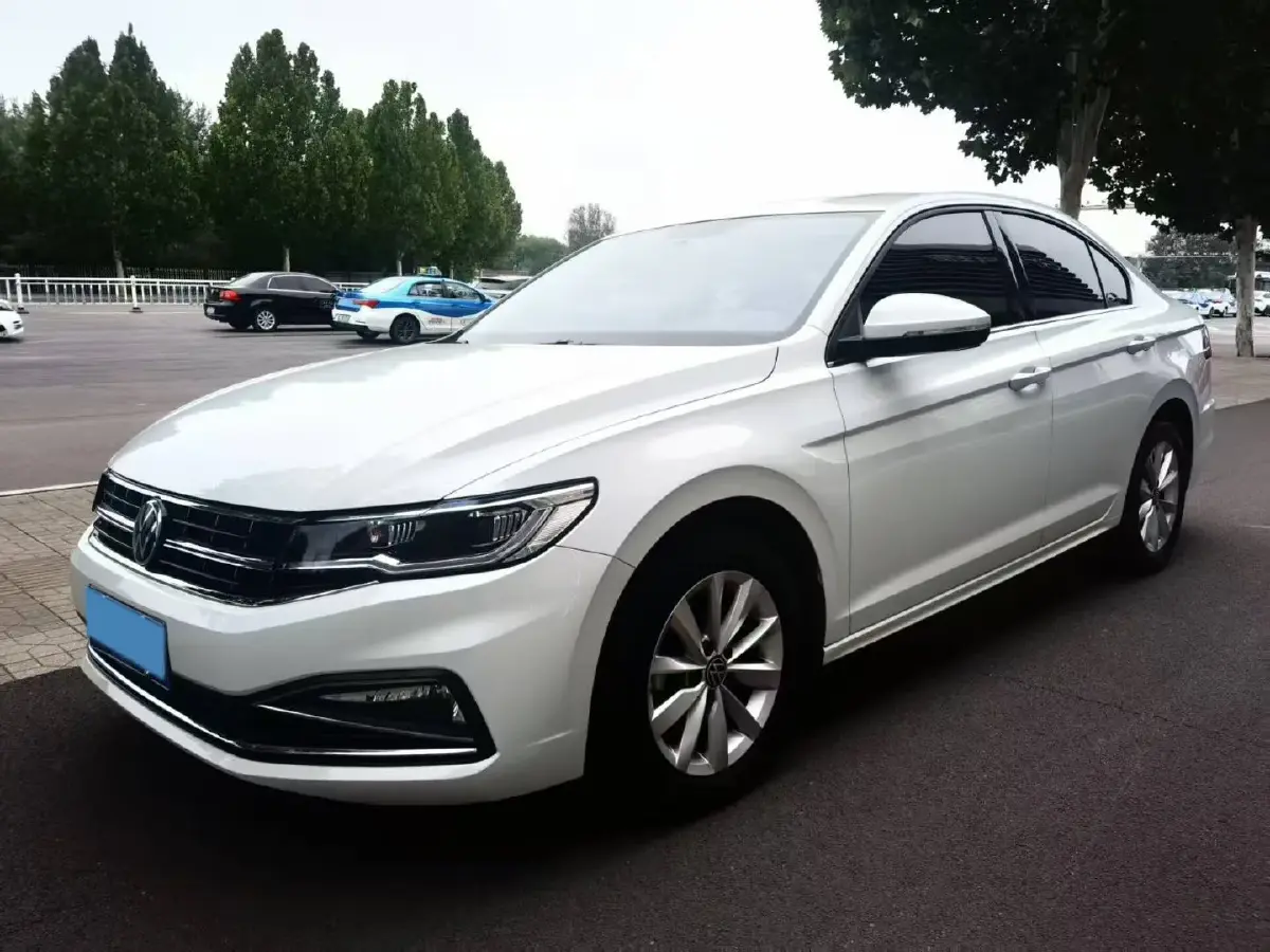 2021 Volkswagen Bora 1.5L 113HP L4 6AT