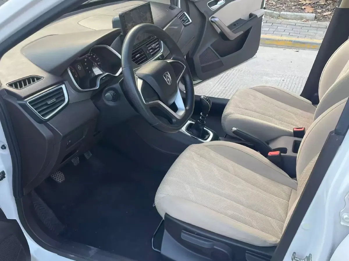 2019 JinBei XinYuan T32S 1.5L 102HP L4 5MT,autocango,china used car exporter,china ev exporter,chinese used car exporter,chinese used ev exporter