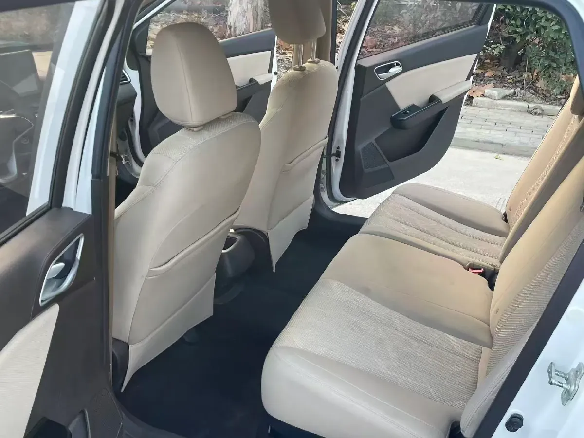 2019 JinBei XinYuan T32S 1.5L 102HP L4 5MT,autocango,china used car exporter,china ev exporter,chinese used car exporter,chinese used ev exporter