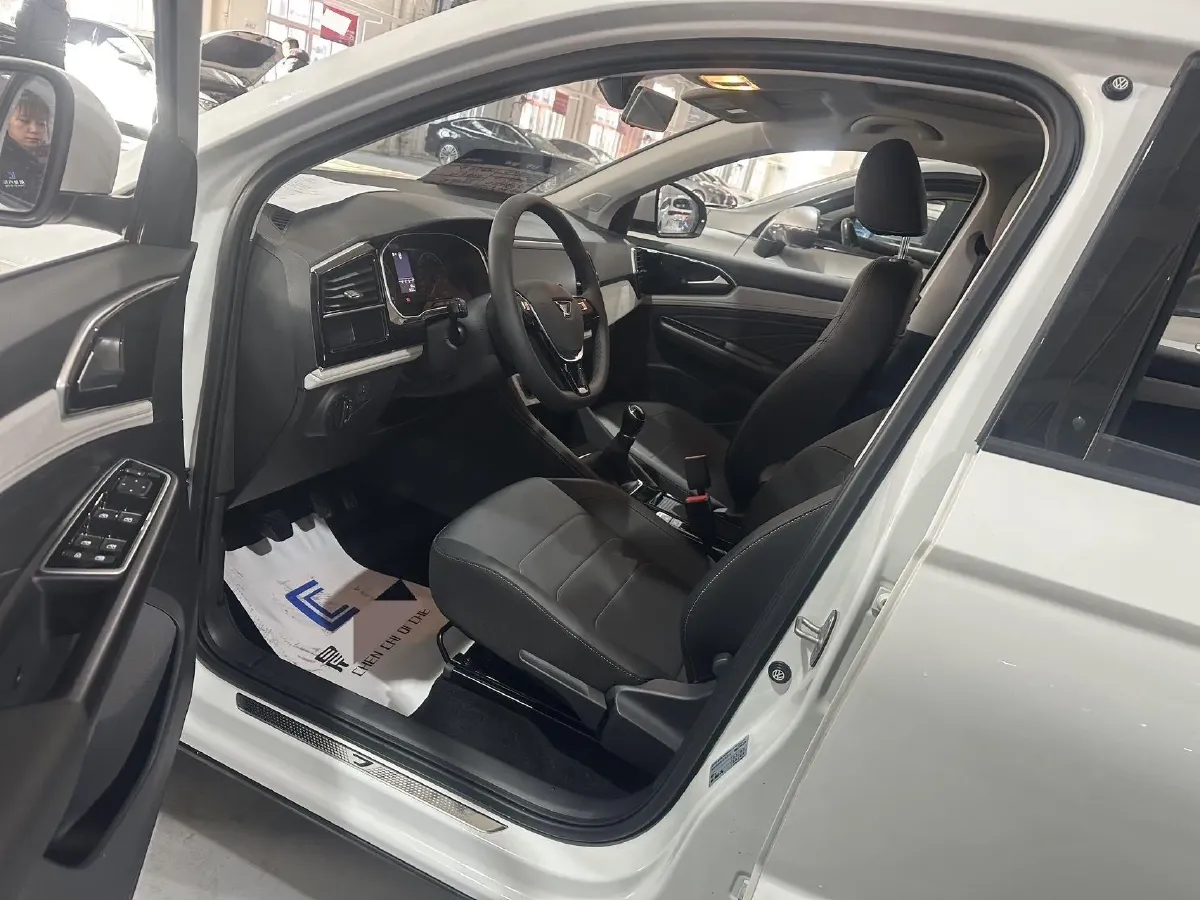 2023 Jetta VS5 1.4T 150HP L4 5MT,autocango,china used car exporter,china ev exporter,chinese used car exporter,chinese used ev exporter