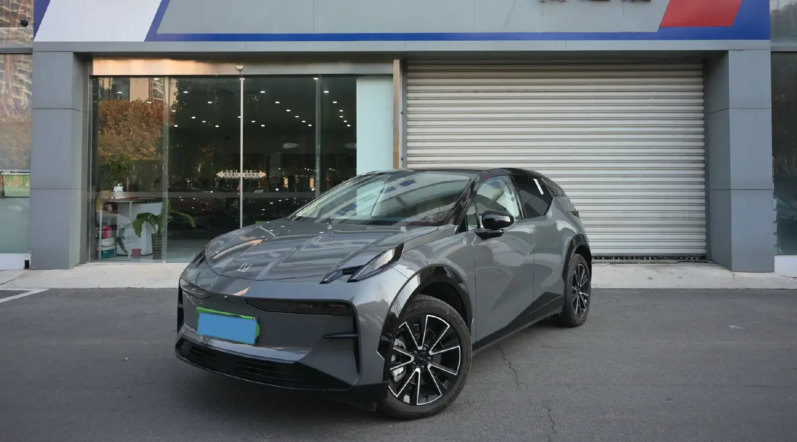 2025 Zeekr X BEV 66KWH