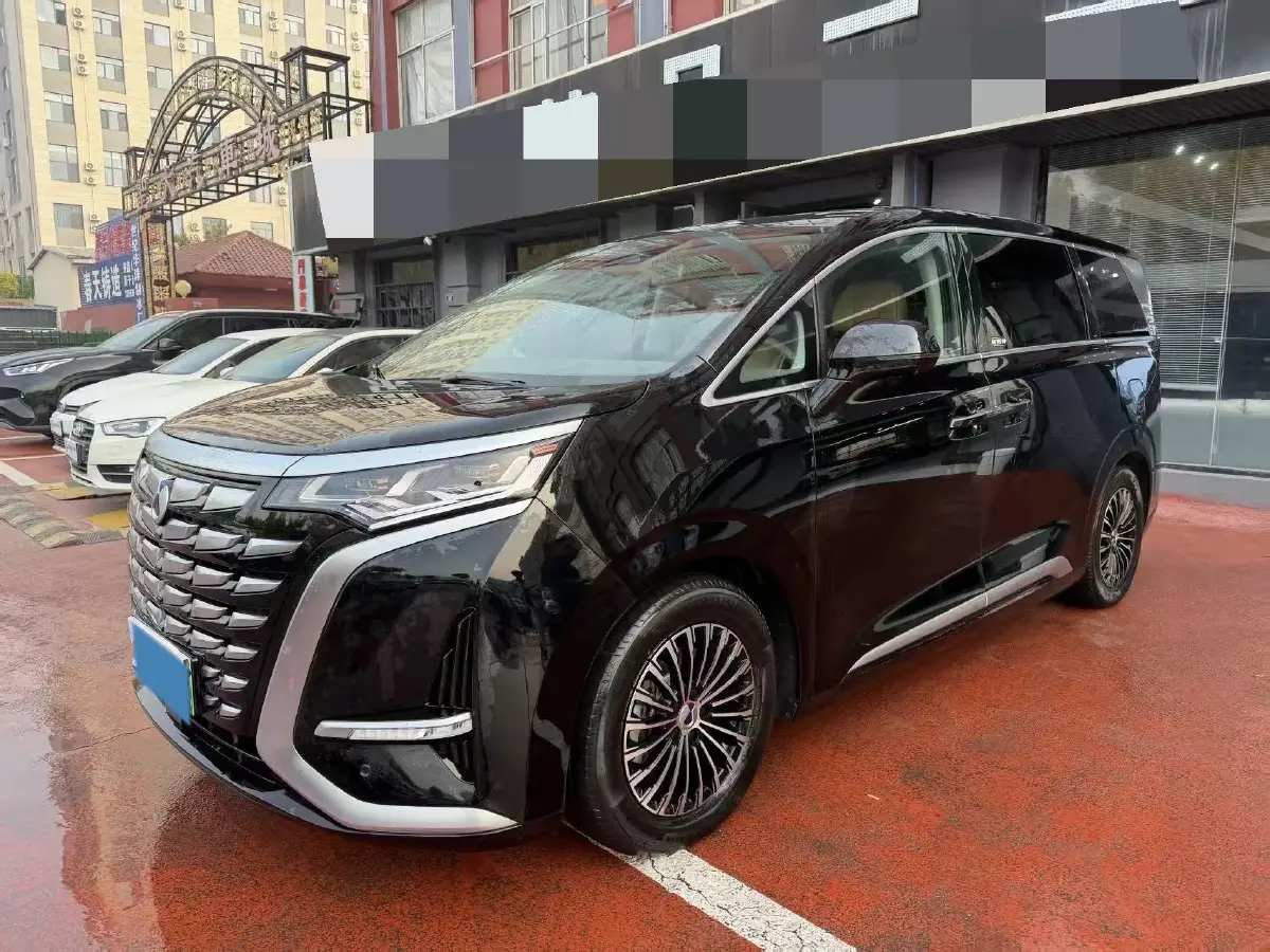 2024 Denza D9 1.5T 139HP L4 E-CVT PHEV 40KWH