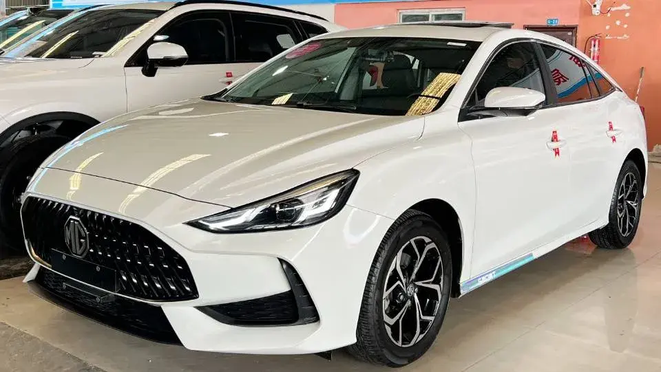 2021 MG 5 1.5L 120HP L4 CVT