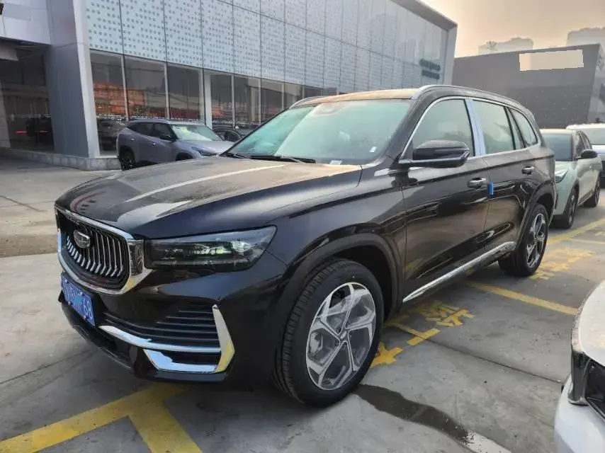 2024 Geely Monjaro 2.0T 218HP L4 7DCT