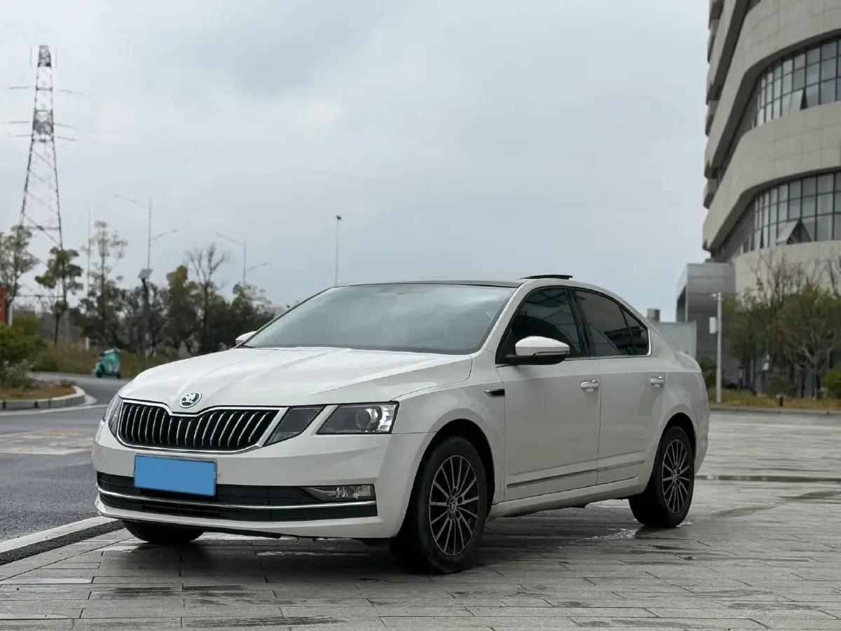 2018 Skoda Octavia 1.2T 116HP L4 7DCT