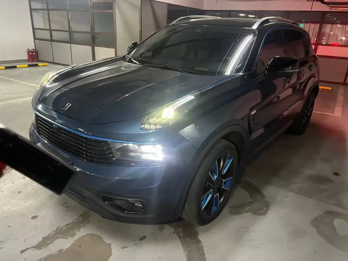 2019 LYNK&CO 01 2.0T 190HP L4 6AT
