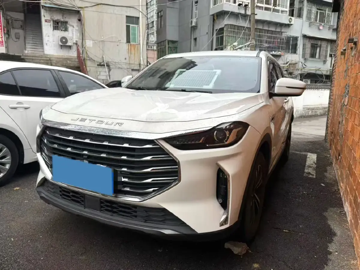 2021 Jetour X70 Plus 1.5T 156HP L4 6MT