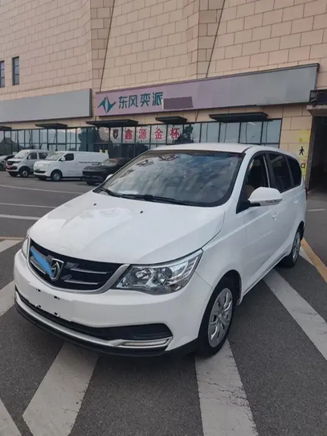 2021 BaoJun 730 1.5L 105HP L4 6MT