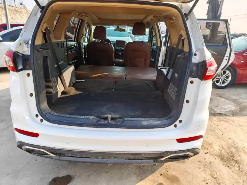 2017 LiFan XuanLang 1.8L 133HP L4 5MT,autocango,china used car exporter,china ev exporter,chinese used car exporter,chinese used ev exporter