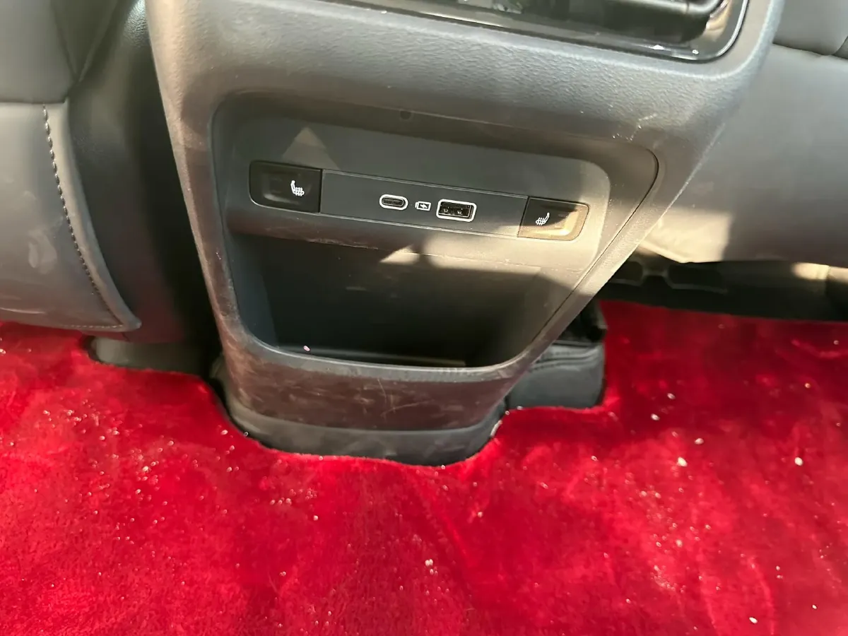 2026 Geely Galaxy Starship 7 1.5L 112HP L4 1DHT PHEV,autocango,china used car exporter,china ev exporter,chinese used car exporter,chinese used ev exporter