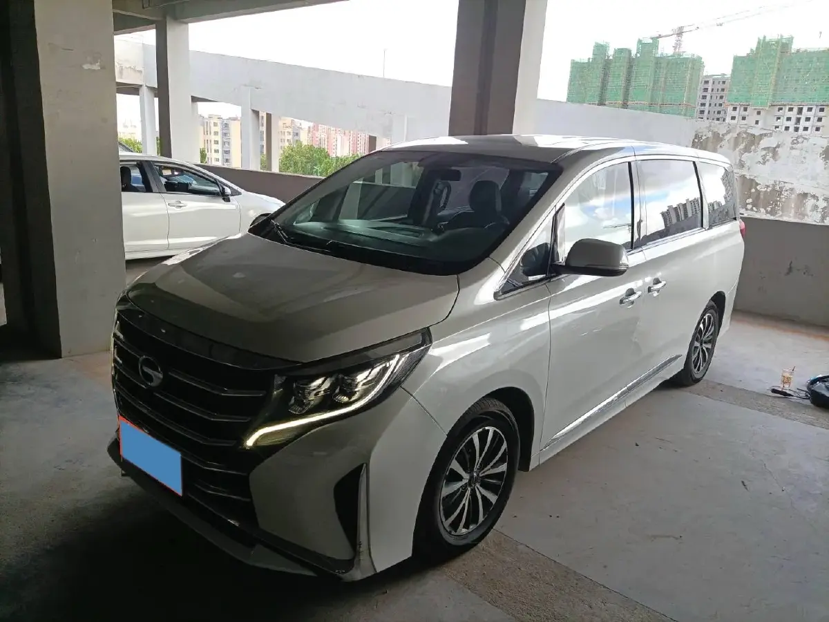 2021 GAC Trumpchi M8 2.0T 252HP L4 8AT
