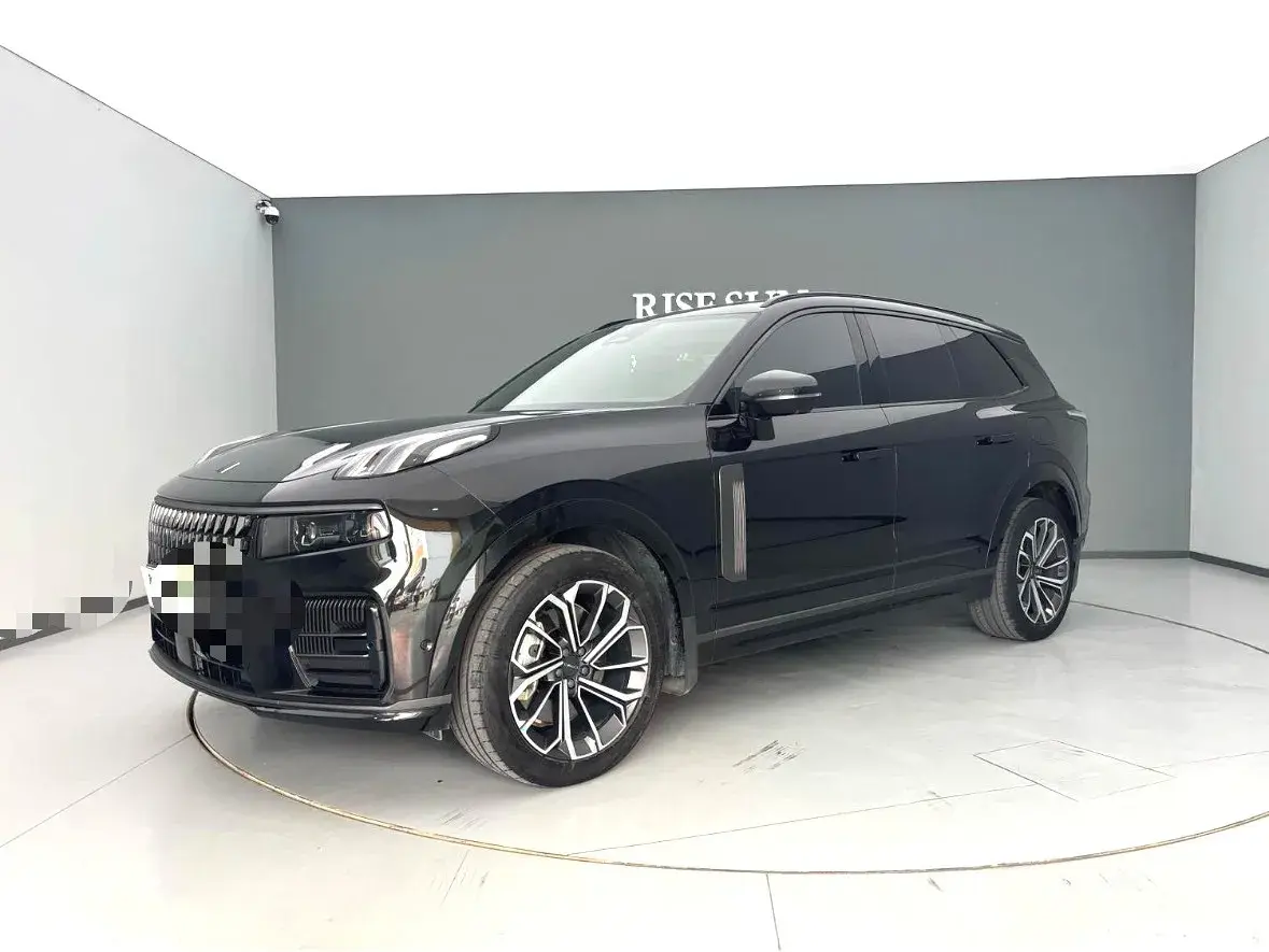 2023 LYNK&CO 09 EM-P 2.0T 254HP L4 3DHT PHEV 40.1KWH